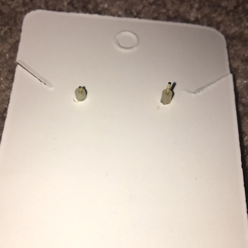 GETTING RID OF - Picture 4 of 5